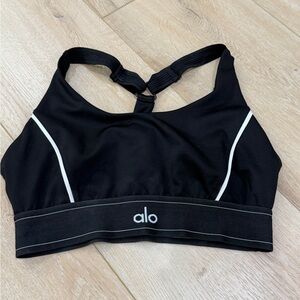 ALO Yoga Black and White Sports Bra- brand new